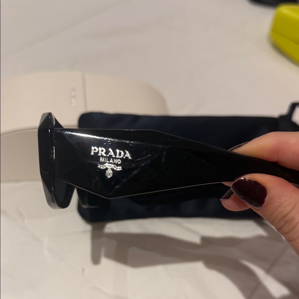 Prada Sleek Black Angular Sunglasses - image 5